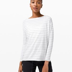 Lululemon Back In Action long sleeve, size 2.